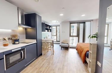 Cookridge Street, City Centre, Leeds - Image 2